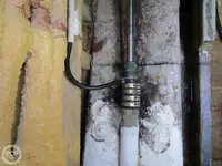 Tàu kéo lưới để bán