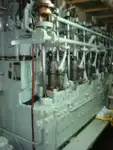 Tàu câu dài để bán