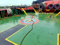 Tàu kéo để bán