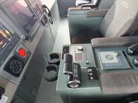 Tàu làm việc để bán