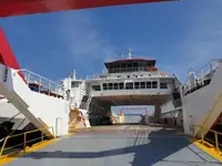 Tàu RoPax để bán