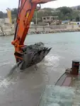 Tàu kéo để bán