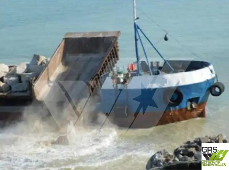 Tàu nạo vét để bán