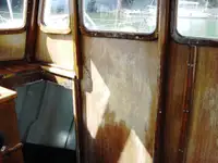 Tàu đánh cá để bán