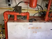 Tàu đổ bộ, chở hàng để bán