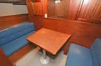 Tàu chữa cháy để bán