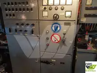 Tàu làm việc để bán