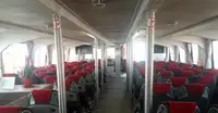 Tàu chở khách rao bán