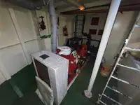 Sà lan để bán