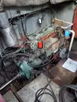 Tàu kéo để bán