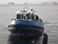 Tàu kéo để bán
