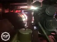 Tàu cung cấp để bán