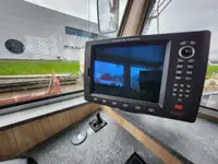Tàu làm việc để bán