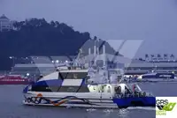 Tàu chở khách để bán