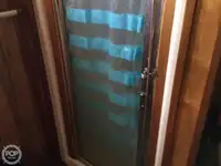 Tàu kéo lưới để bán