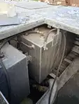 Tàu làm việc để bán