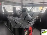 Tàu du lịch để bán