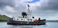 Tàu du lịch để bán