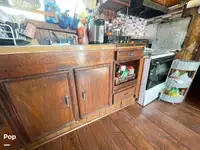 Tàu kéo lưới để bán