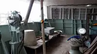 Tàu câu dài để bán