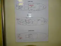 Tàu làm việc để bán