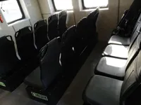 Tàu chở thủy thủ đoàn để bán