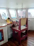 Tàu kéo để bán
