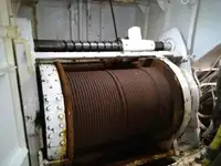 Tàu kéo lưới để bán