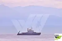 Tàu khảo sát rao bán