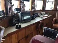 Tàu kéo lưới để bán