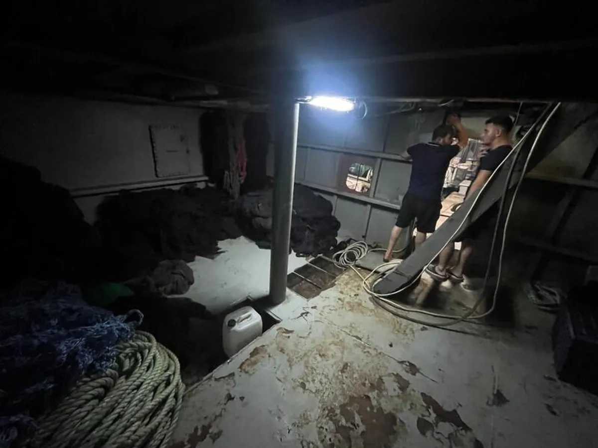 Tàu lưới vây để bán