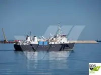 Tàu du lịch để bán