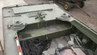 Tàu làm việc để bán
