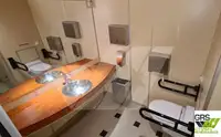 Tàu khảo sát để bán