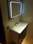 Tàu du lịch để bán