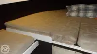 Tàu hỗ trợ lặn để bán