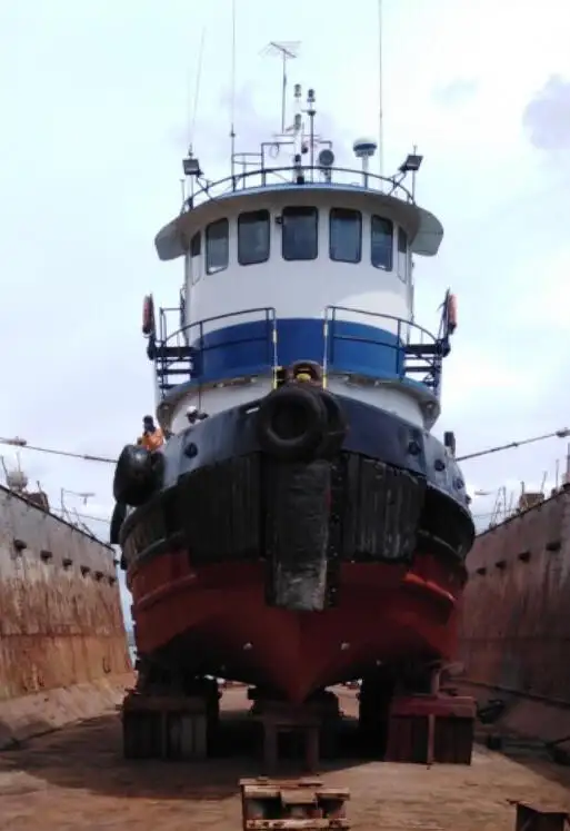 Tàu kéo để bán