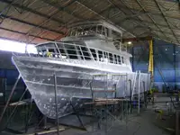 Tàu phà rao bán