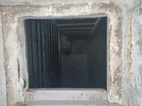 Tàu kéo lưới để bán