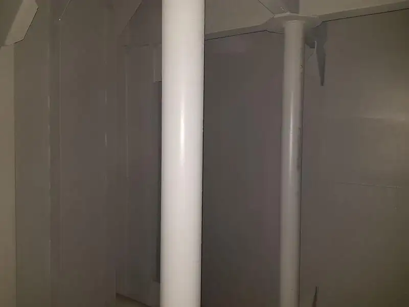 Sà lan để bán