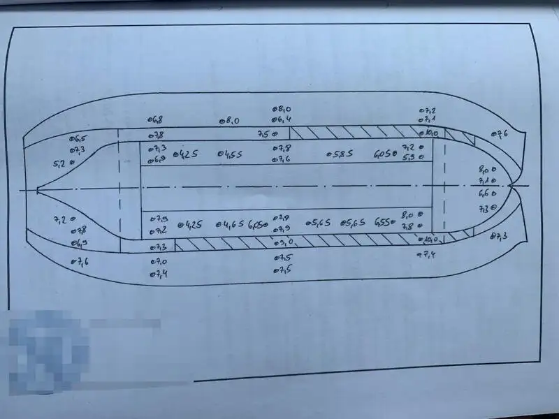 Tàu kéo để bán