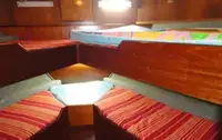 Tàu dẫn đường để bán