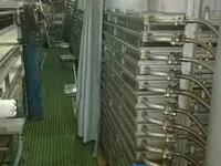 Tàu kéo lưới để bán