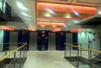 Tàu du lịch để bán