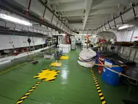 Tàu container để bán
