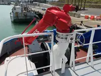Tàu kéo để bán