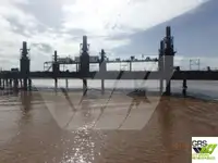 Tàu container để bán