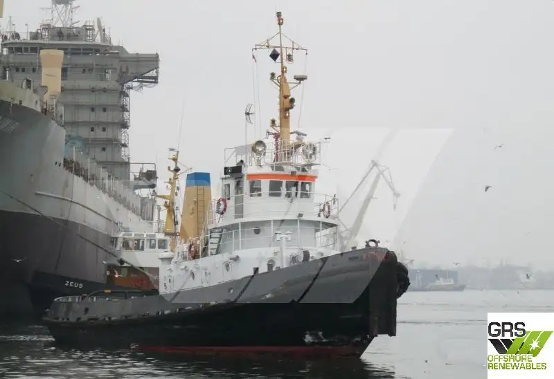 Tàu kéo để bán