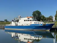 Tàu tuần tra để bán