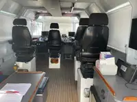 Tàu dẫn đường để bán